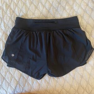 Lululemon Black Hotty Hot Shorts with Spandex Size 10